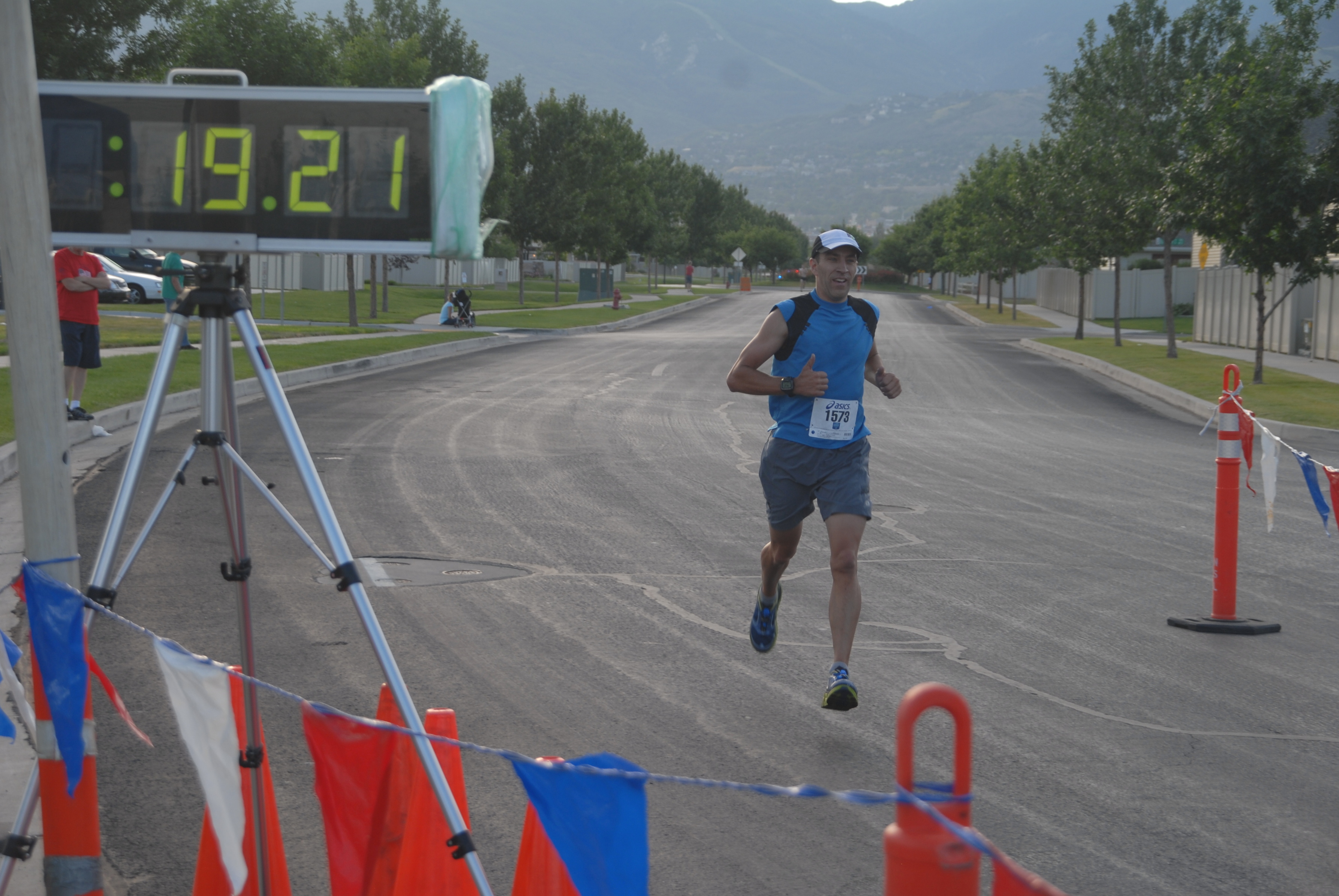 Crossing the Line-3-Stewart Harman